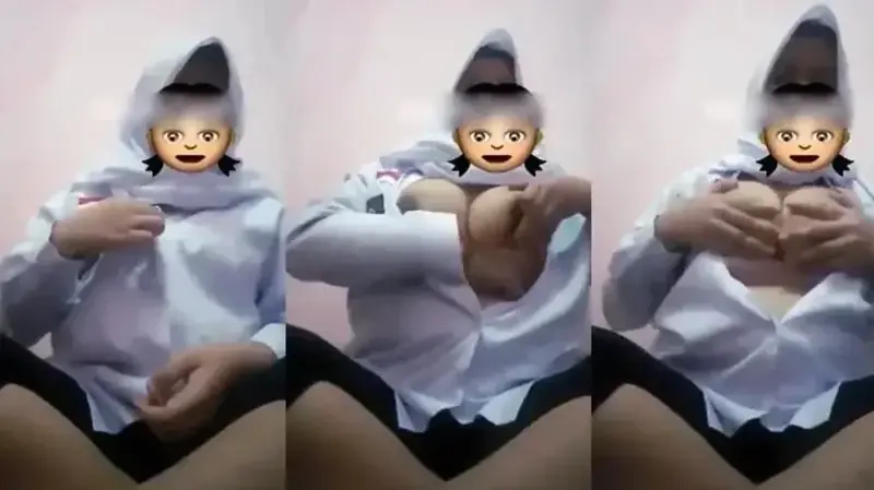 Koleksi Foto Nakal Siswi SMA Tersebar Terang